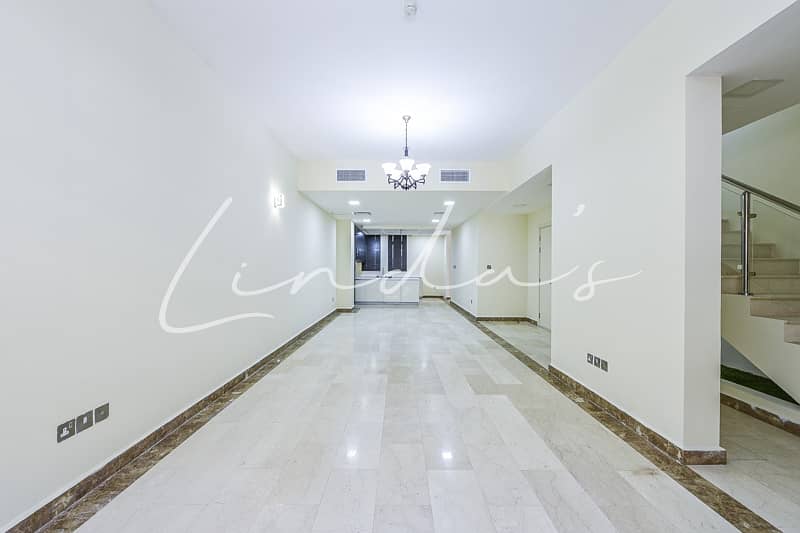 تاون هاوس في إنديجو فل 2،الضاحية 13،قرية جميرا الدائرية 4 غرف 160000 درهم - 8226413 تاون هاوس في إنديجو فل 2،الضاحية 13،قرية جميرا الدائرية 4 غرف 160000 درهم - 8226413