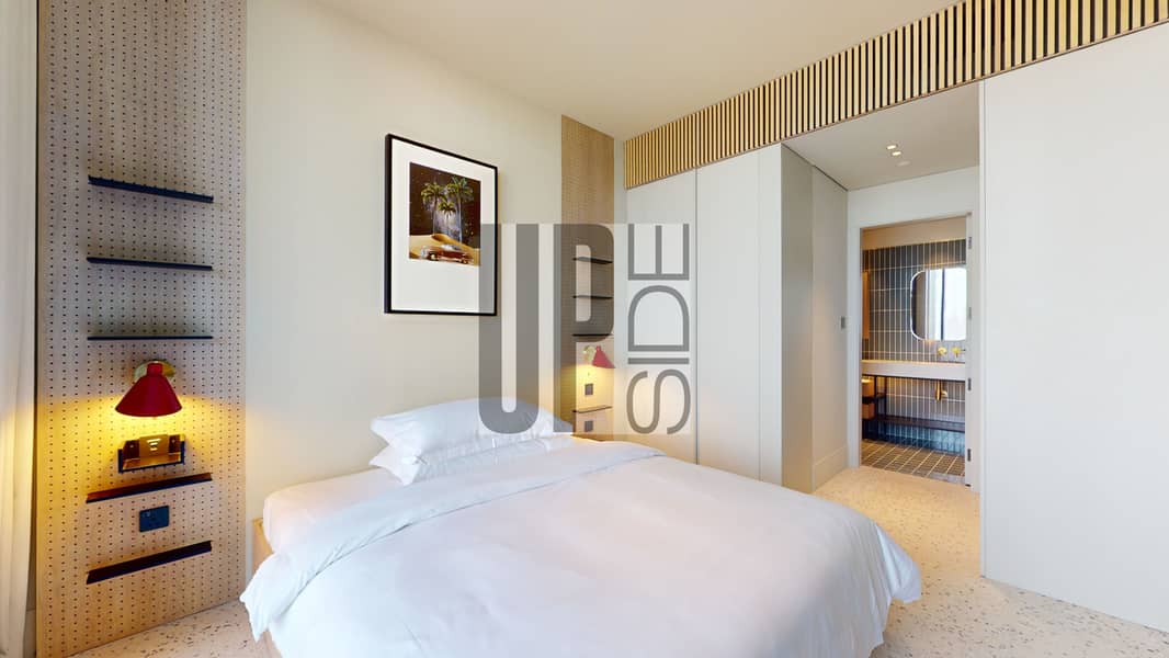 2 UPSIDE-Living-The-Suite-Burj-Khalifa-Views-09132023_084913. jpg