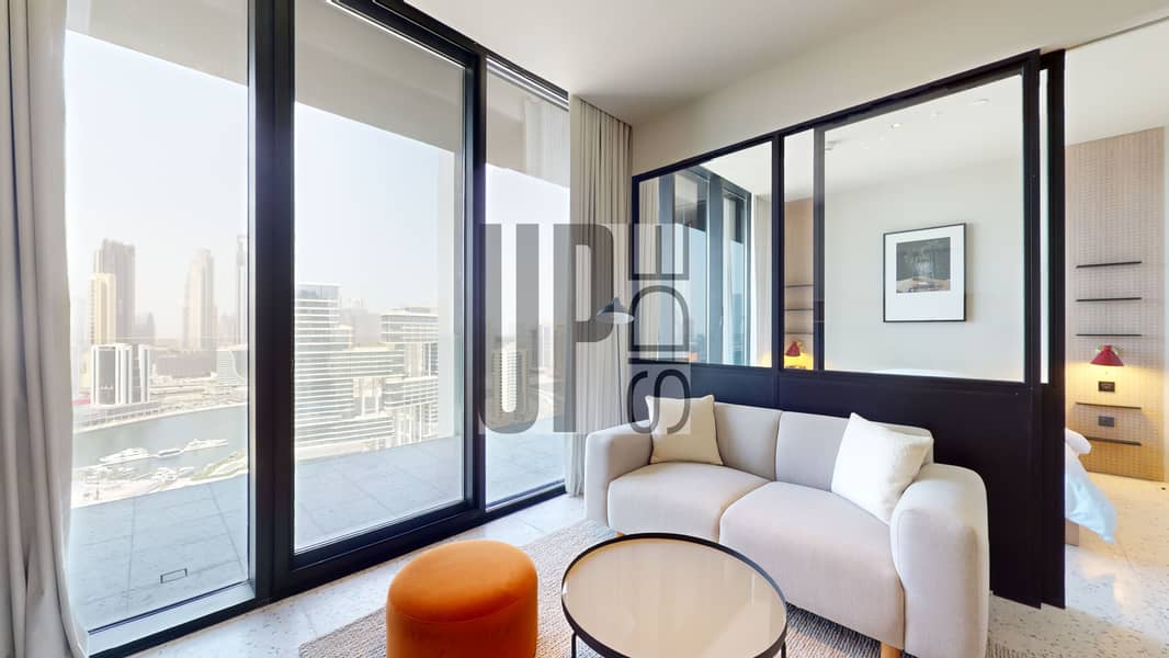 18 UPSIDE-Living-The-Suite-Burj-Khalifa-Views-09132023_084823. jpg