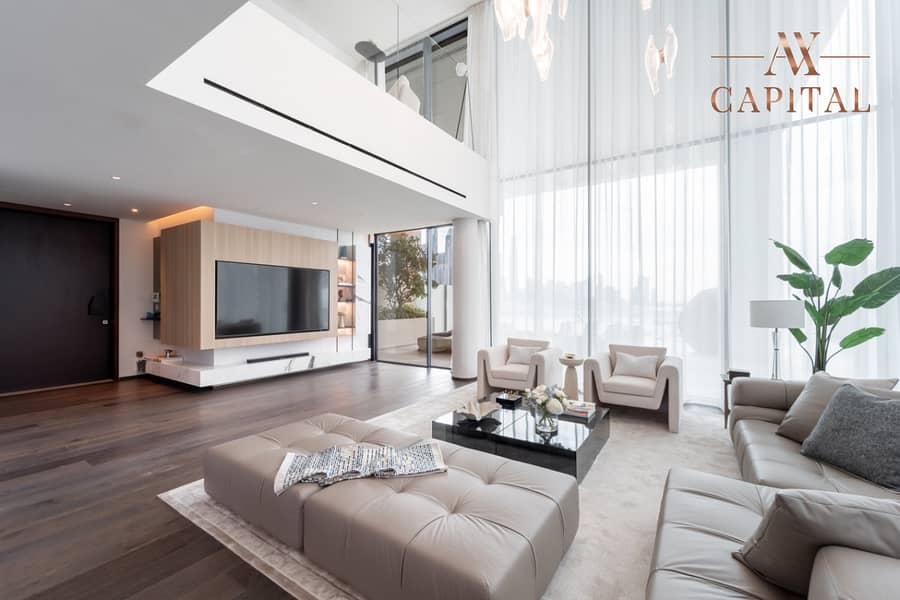 Upgraded 4BR | Furnished | Luxe Duplex | Sea view Upgraded 4BR | Furnished | Luxe Duplex | Sea view