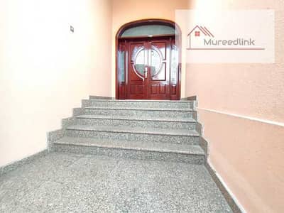 Amazing specious and clean 4br + study + maids room villa available for rent at muroor road