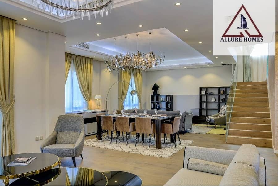 HUGE INDEPENDENT VILLA WITH BIG GARDEN HUGE INDEPENDENT VILLA WITH BIG GARDEN