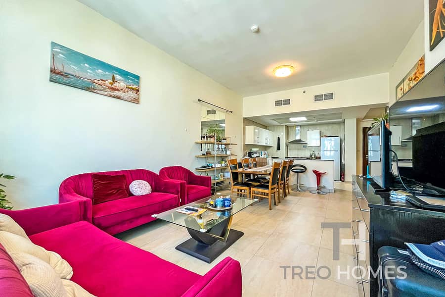Top Floor | Furnished | Vacant on Transfer Top Floor | Furnished | Vacant on Transfer