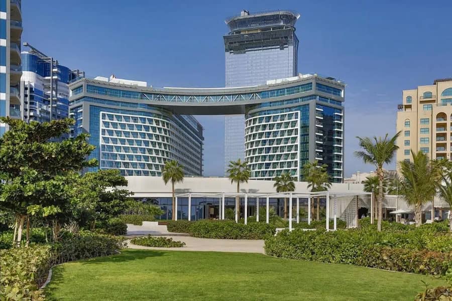 18 Building. jpg