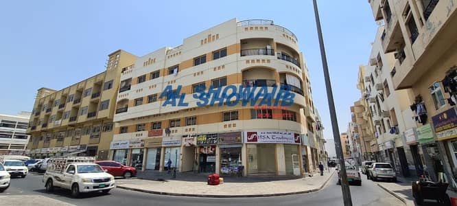 Shop for Rent in Deira, Dubai - 200 SQ-FT SHOP BEHIND MALABAR SUPMKT NAIF DEIRA