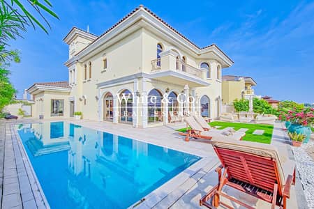4 Bedroom Villa for Rent in Palm Jumeirah, Dubai - Extended Pool | Upgraded | Marina Skyline