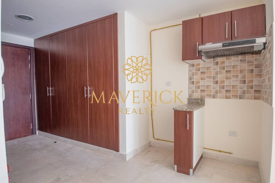 8 Burj+Canal View | Spacious Studio | Investors Deal