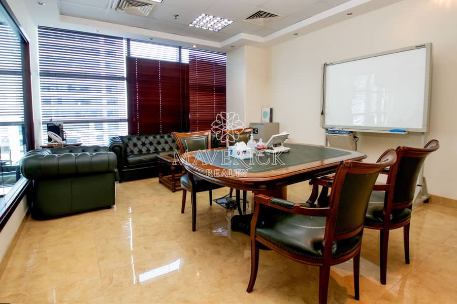 Furnished+Spacious Office | Prime Location | 4Chqs