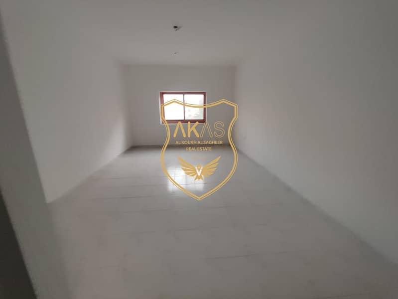 شقة في أبو شغارة 3 غرف 38000 درهم - 8234283