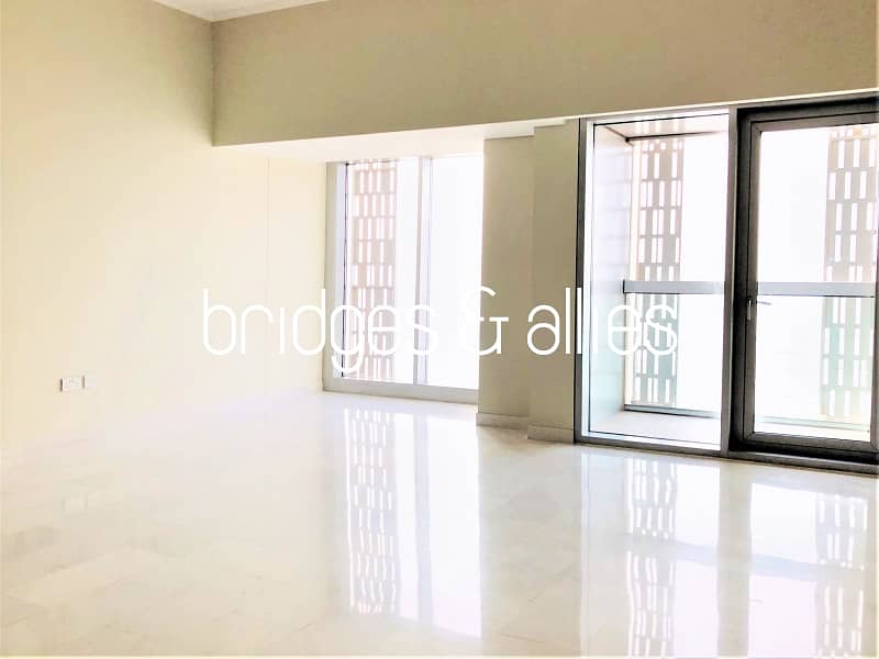3 Exquisite 2 Bed | Sea View | Cayan Tower