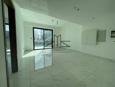 3 Bedroom Apartment for Rent in Al Raha Beach, Abu Dhabi - NJ-_kZovjlSPY3nzPqBzgwdQPPv6ousxUNbwklGMZzQ=_plaintext_638364046362733218. jpg