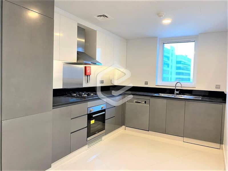 8 On High Floor | Furnished 1 Bedroom | Canal View