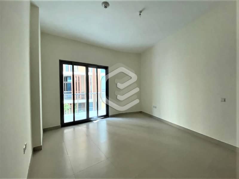 10 Well Maintained | 1 BR Apartment | Best Deal