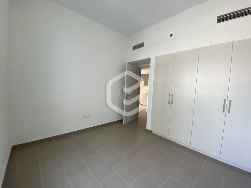 7 Brand New | Bright 1BR | With Balcony