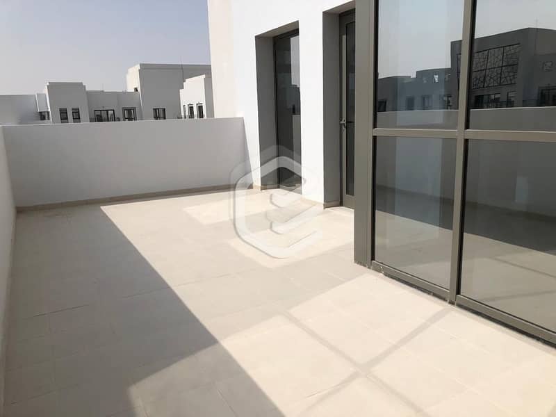 Brand New | 3 BR Penthouse | Huge Terrace