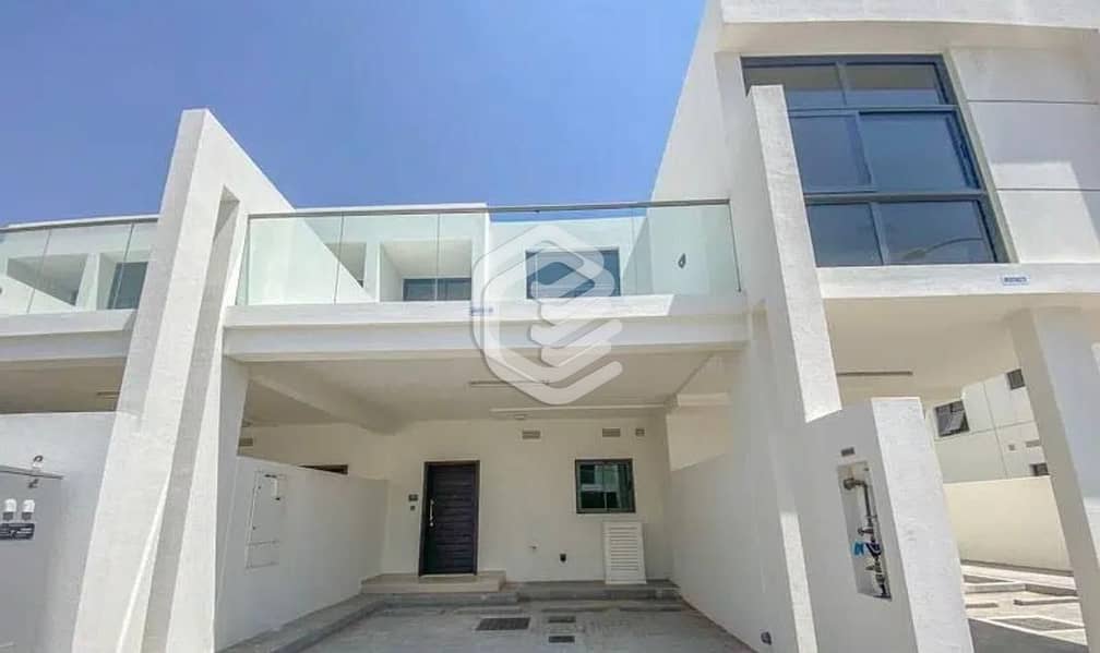 Bright & Spacious | 2 BR Villa Available for Sales