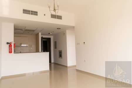 Middle Floor | 2 BR Apartment in Dubai Sports City | Great Offer