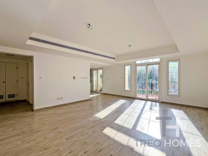 Vacant | Partially Upgraded | 3 Bedroom Vacant | Partially Upgraded | 3 Bedroom