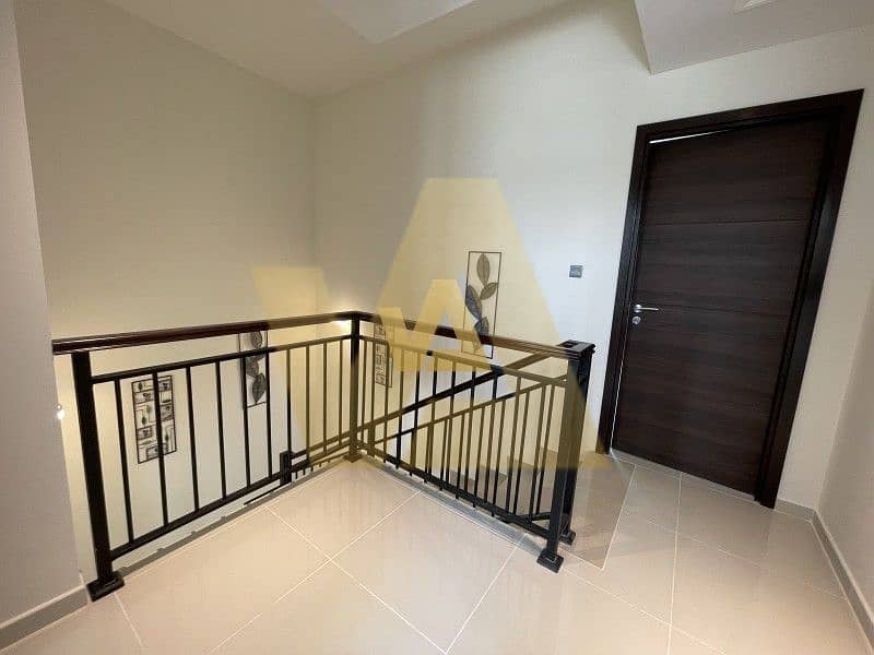 20 Proper 4 BR|Fully Furnished|Brand New|Confirm Deal