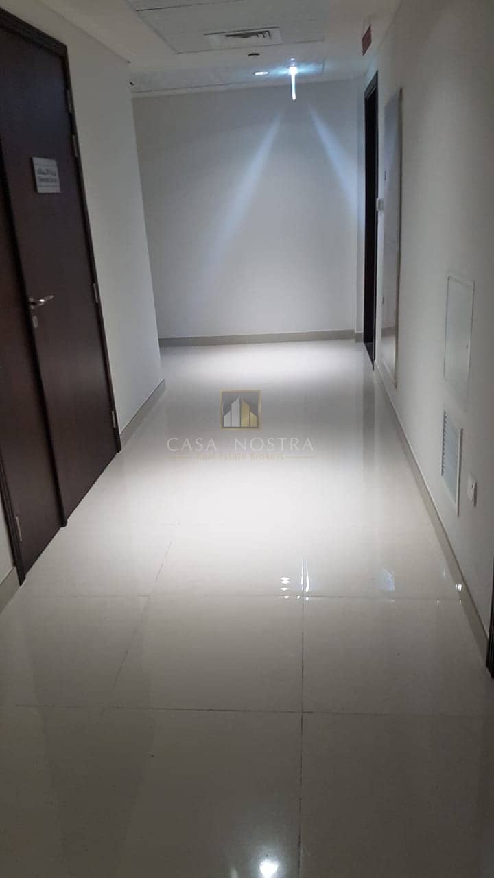 11 High end Brand new 1BR  with courtyard view