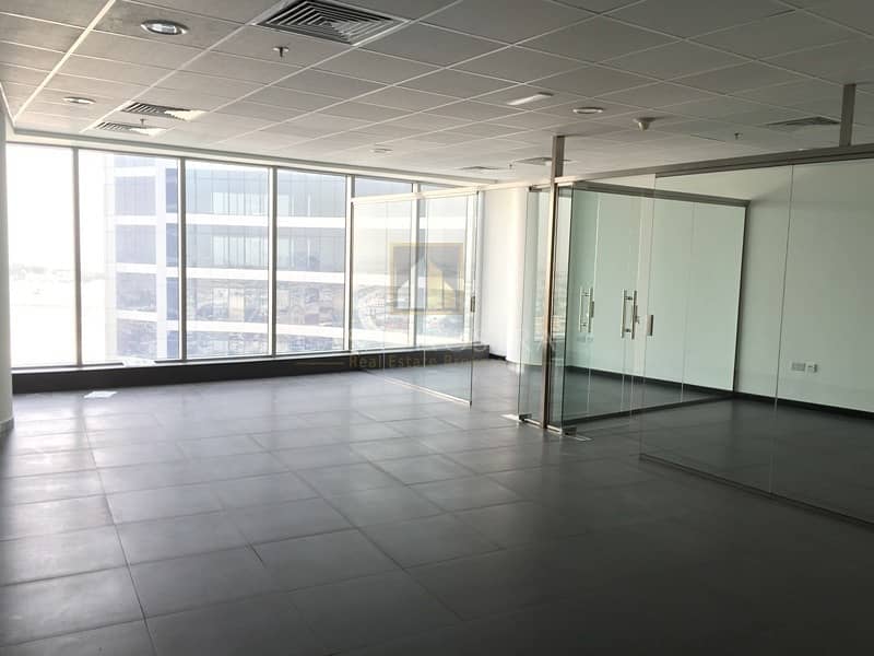4 High floor Vacant Fitted Office with Partition Full Sea View