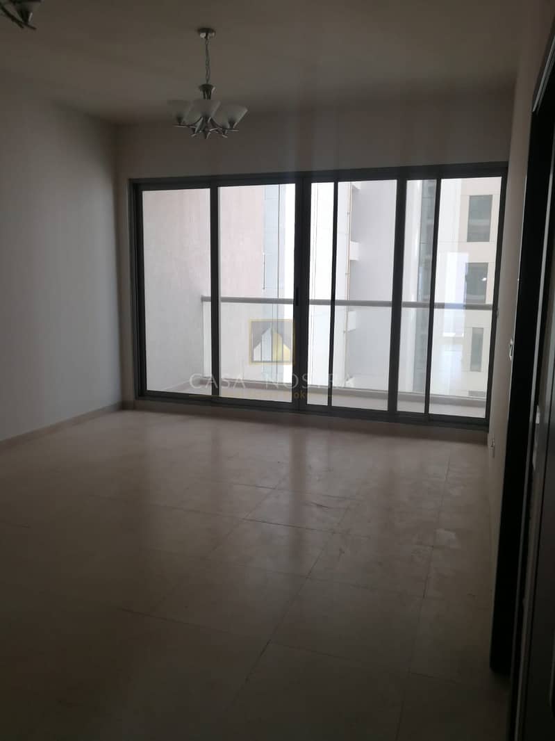 2 650K Brand New Vacant 1 Bedroom with Balcony