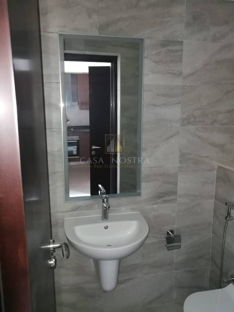 26 650K Brand New Vacant 1 Bedroom with Balcony