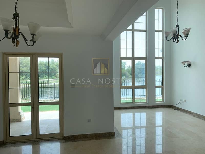 19 4BR Oasis style Full lake view Entertainment foyer