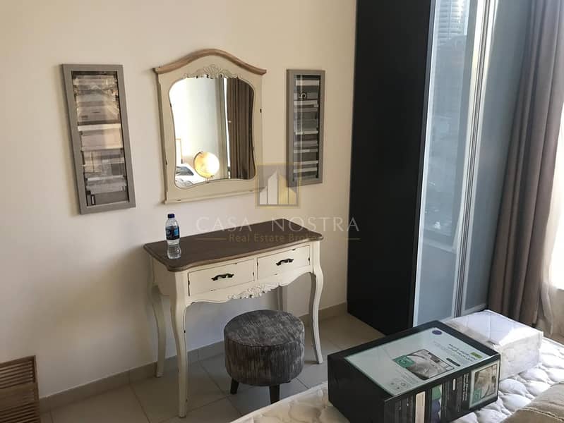 4 High end Furnished 1BR Near Metro Chiller Free