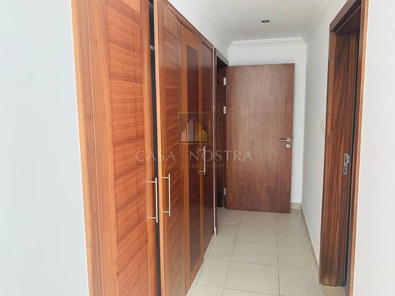 7 Marina View Vacant Spacious 2BR with Balcony
