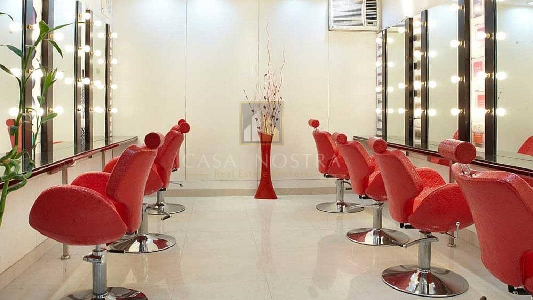 9 Ladies Beauty Salon for Sale inside 5 Star Hotel