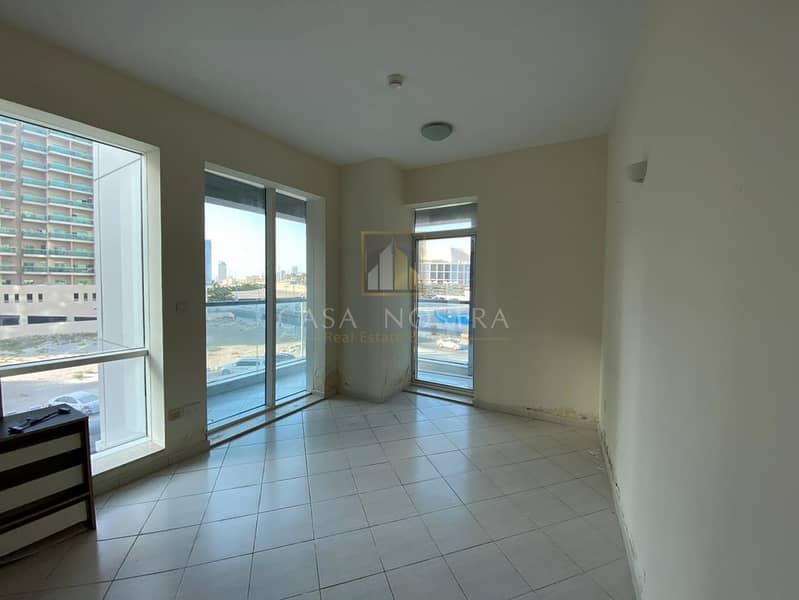 12 Affordable Price 1BR with Balcony Community View