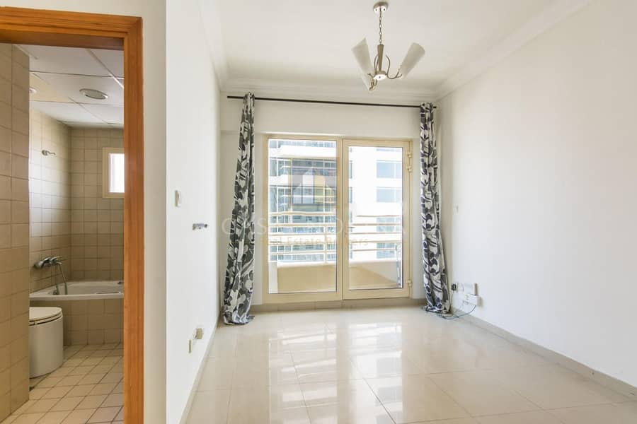 6 Hot Deal Full Marina and Sea View 1BR with Balcony