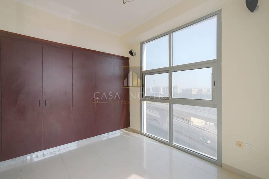 4 Cheapest Spacious 2BR with Balcony Community View