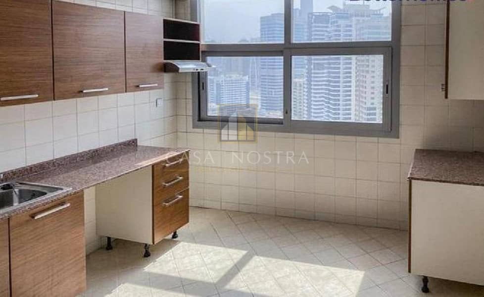 5 Hot Deal Marina and Sea view 2BR Closed kitchen