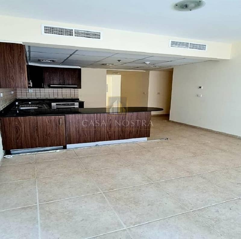 2 Community View 2BR with Kitchen Appliances Balcony