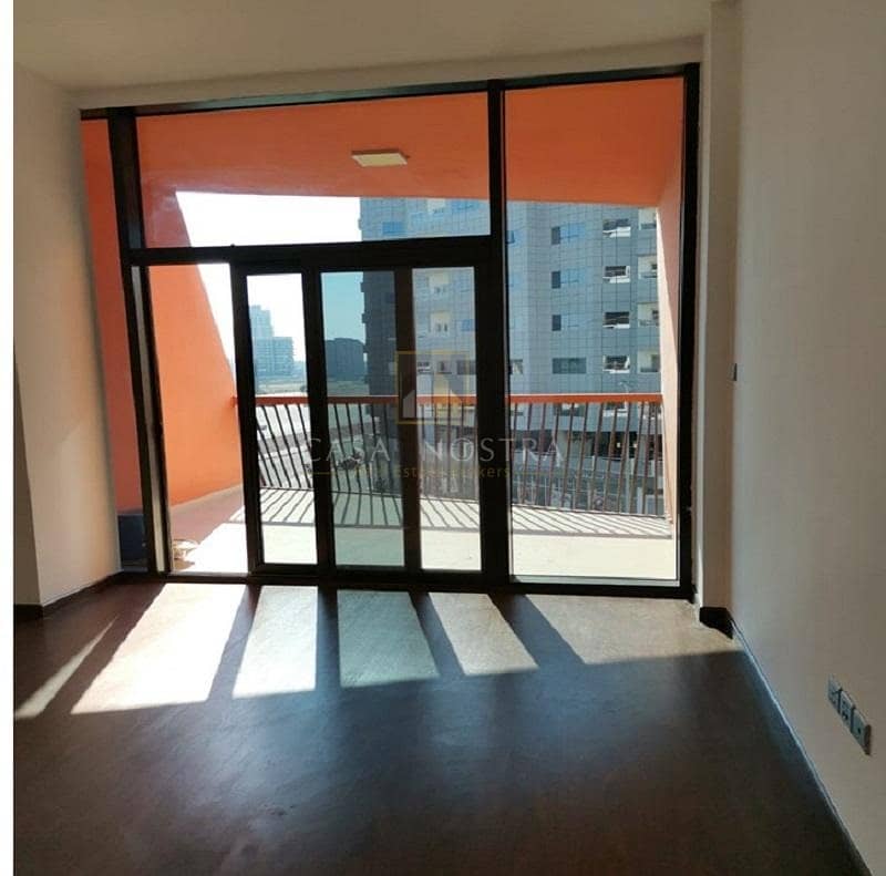 11 Spacious 3BR Duplex Apartment with Balcony