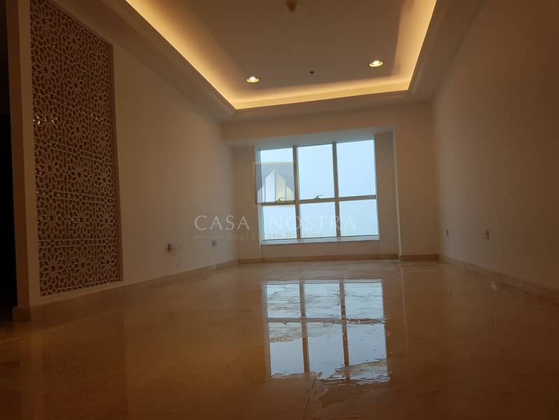 10 Fully Upgraded 2BR Full Sea view and Dubai Eye
