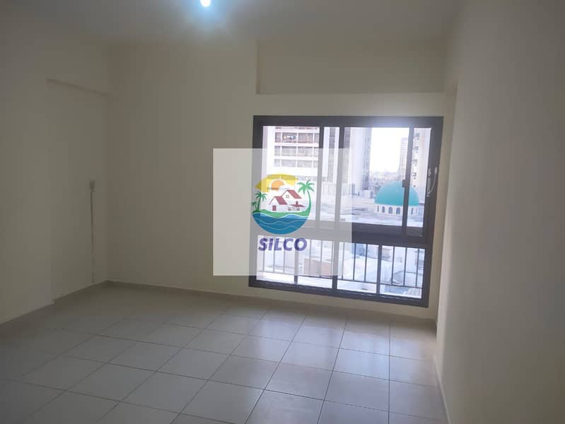 1-Bedroom Flat / Split AC / Private Balcony in the Heart of the City