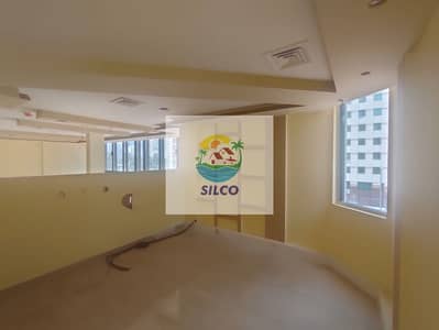 Office for Rent in Electra Street, Abu Dhabi - OFFICE SPACE INCLUDING PANTRY