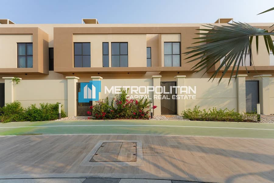 تاون هاوس في الضاحي،حدائق بلووم،المطار 2 غرف 140000 درهم - 8239987 تاون هاوس في الضاحي،حدائق بلووم،المطار 2 غرف 140000 درهم - 8239987
