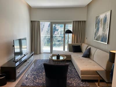 FULLY FURNISHED || MID FLOOR || POOL VIEW