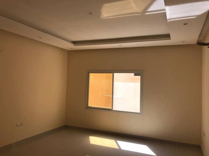 Mieszkanie 4-pokojowe, 10 m²