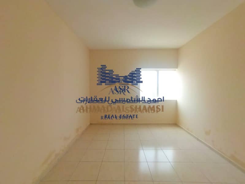 شقة في بناية الطاير،النهدة 1 غرفة 35990 درهم - 7606403