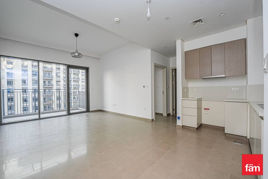 Most Luxurious | Investor Deal | Vacant |Near Park Most Luxurious | Investor Deal | Vacant |Near Park