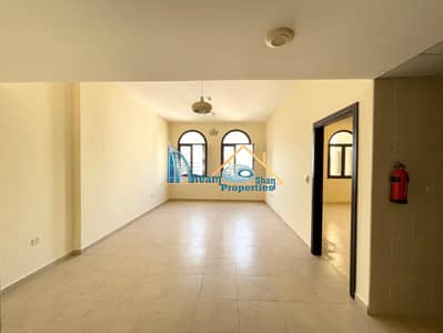 Big Layout 1bhk + store Chiller Free High Floor 48k 4 cheques