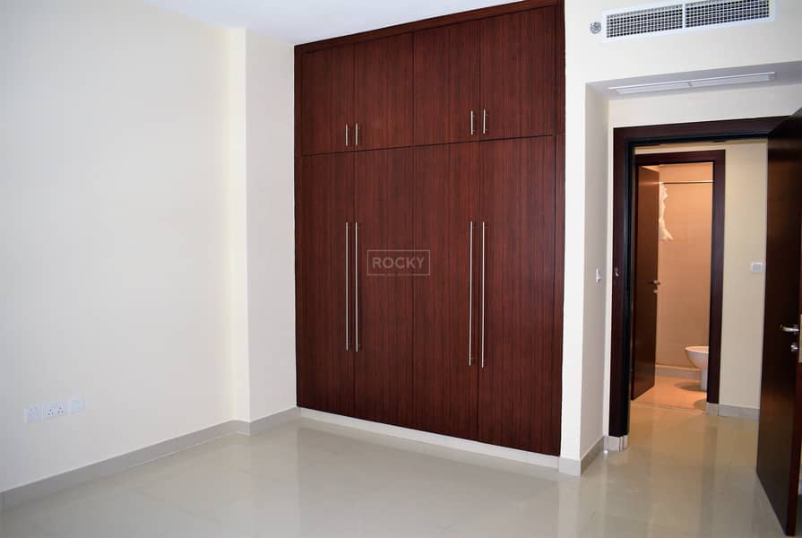 Multiple chq| Plus Storage and Maid's room in Al Barsha