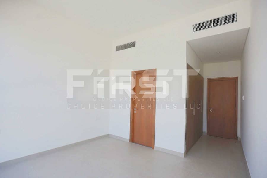 14 Internal Photo of 5 Bedroom Villa in Faya at Bloom Gardens Al Salam Street Abu Dhabi UAE (28). jpg
