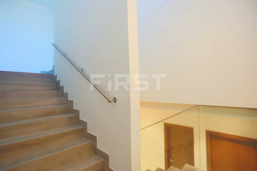 6 Internal Photo of 5 Bedroom Villa in Faya at Bloom Gardens Al Salam Street Abu Dhabi UAE (30). jpg
