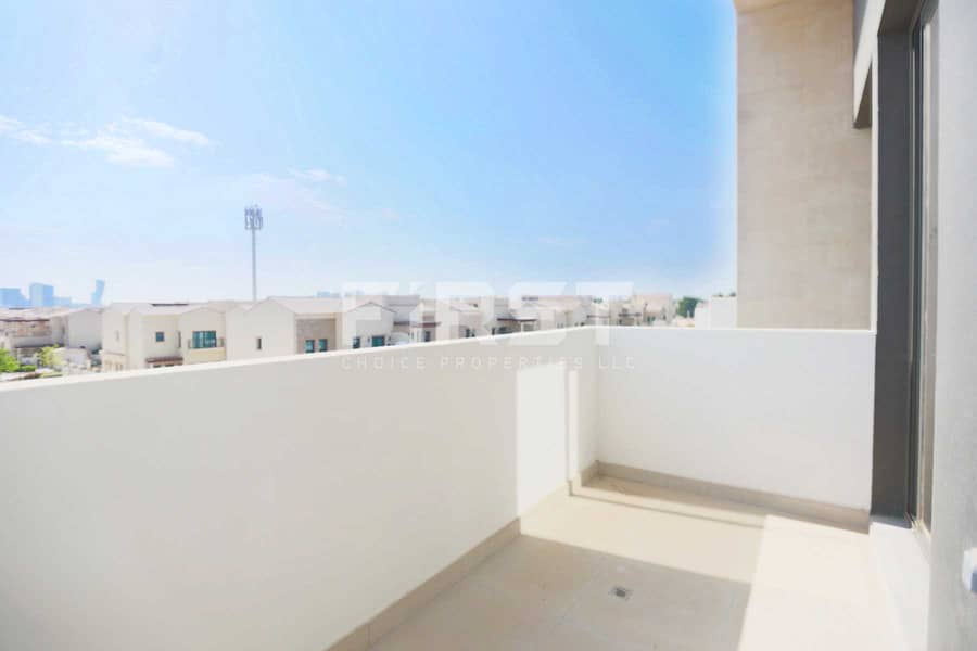 10 Internal Photo of 5 Bedroom Villa in Faya at Bloom Gardens Al Salam Street Abu Dhabi UAE (33). jpg